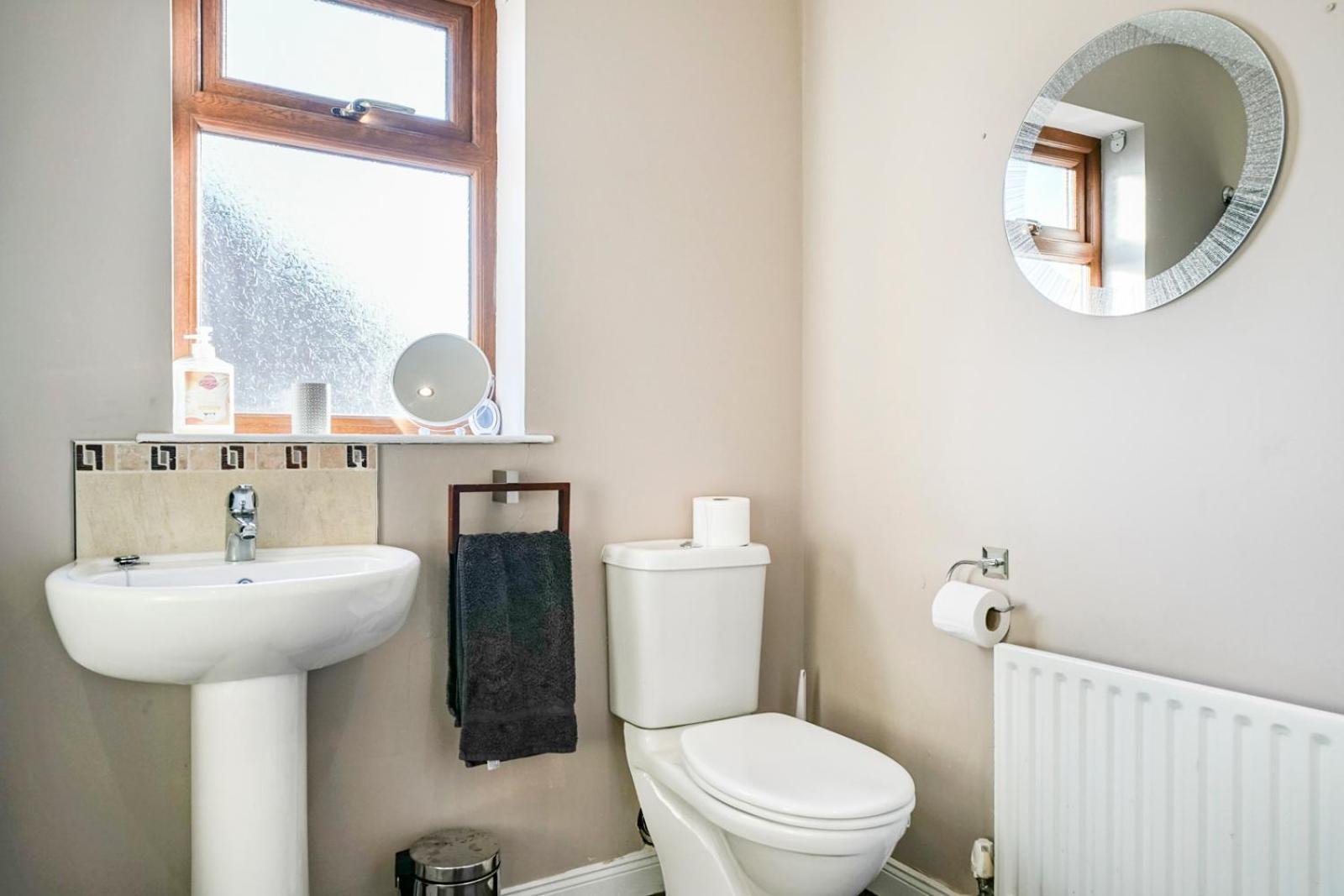 3 Bed House, Quiet Location Close To Bangor Kültér fotó
